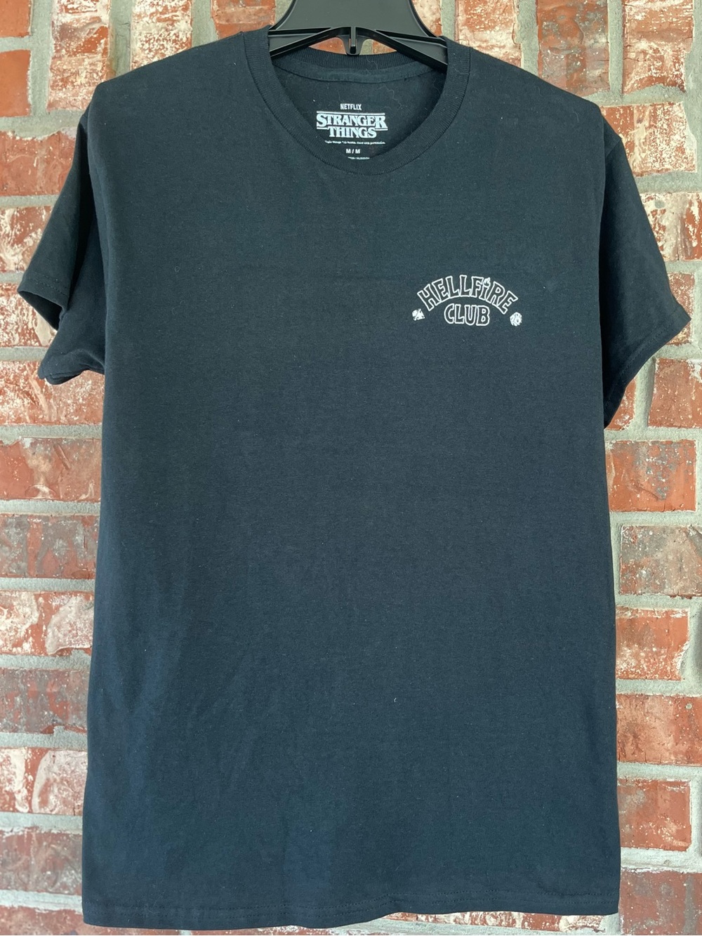Stranger Things "Hellfire Club" Short Sleeve Graphic Tee Size Med or Large NWOT
